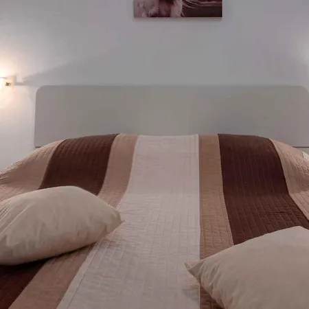 Three-bedroom In I * Vrsar